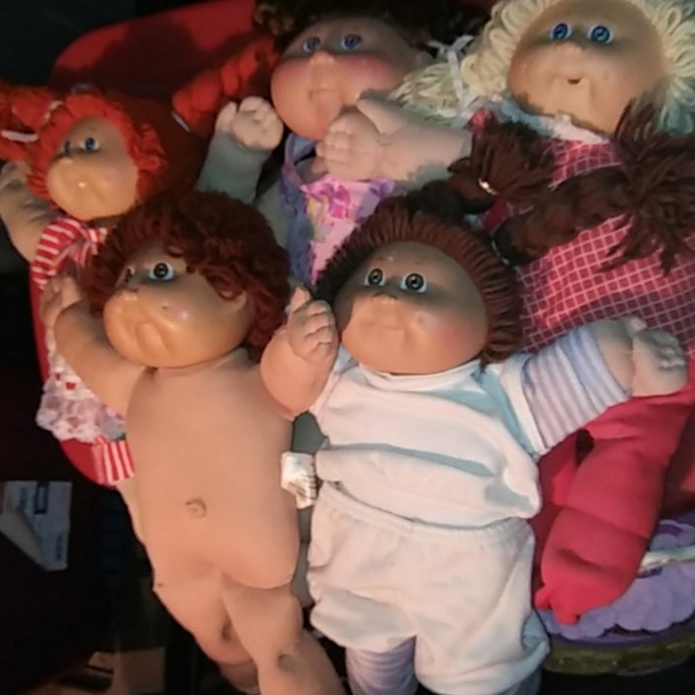 Vintage Cabbage patch lot 5 dolls 1982-2004